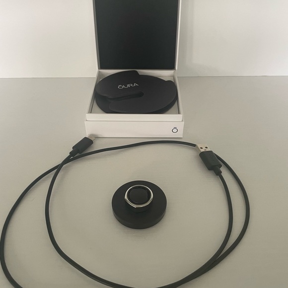 Oura Wearables Oura Ring Gen 3 Heritage Silver Size 8 Poshmark